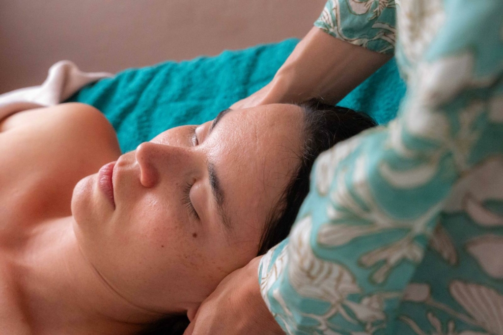 massage de réconciliation avec son corps pour femmes lors de la Journée Ressource - Histoires de femmes à Vaugneray