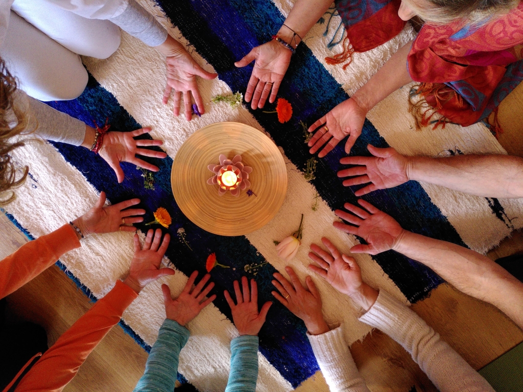 Le Centre Om Vitae est un havre de paix dans lequel on peut pratiquer le yoga, la danse, le qi gong.