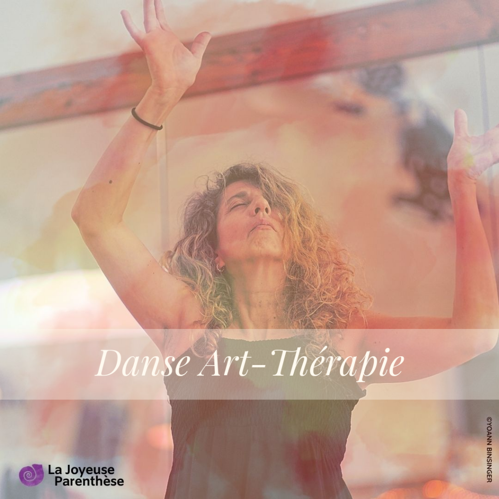 Atelier de danse art thérapie à Vaugneray dans l'Ouest lyonnais.